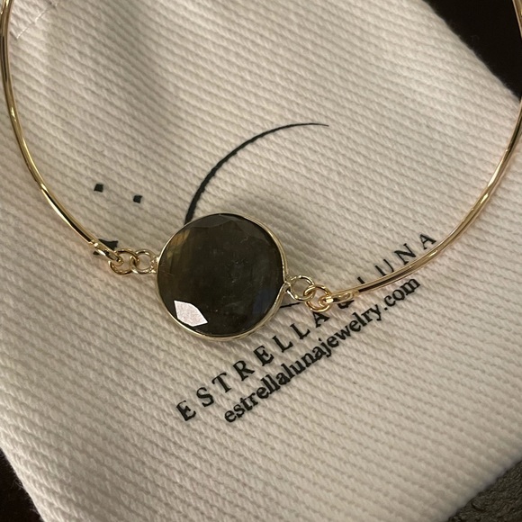 Estrella and Luna bracelet - Picture 2 of 4